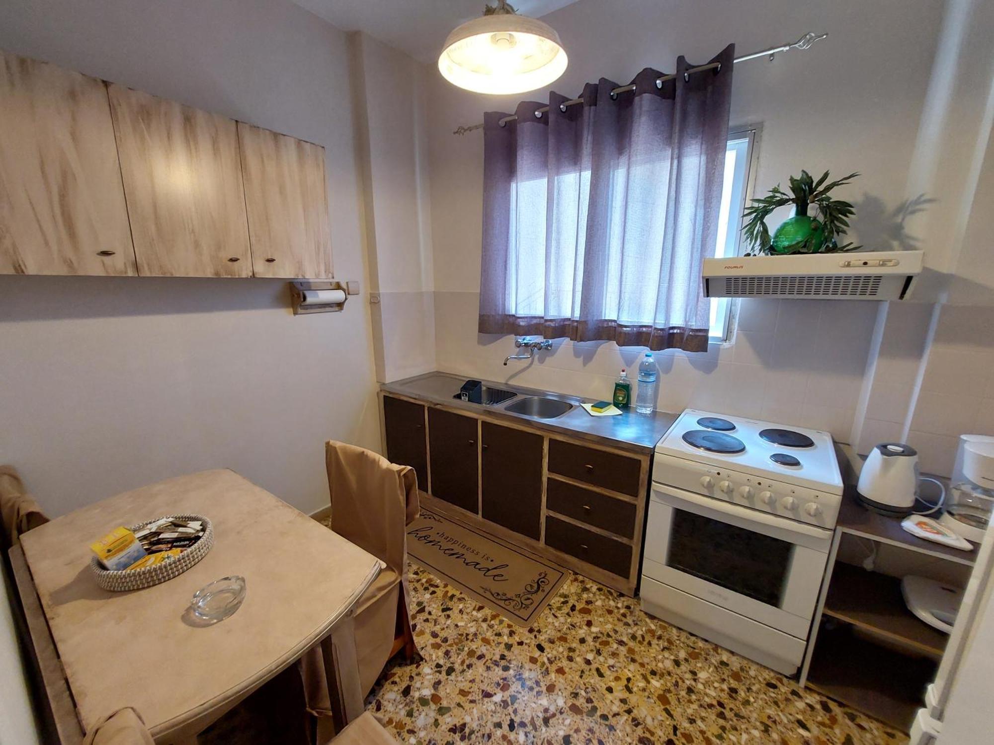 Lourantos Studios & Apartments Vathí Kültér fotó